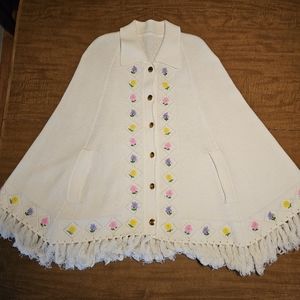 Vintage Knit Collared Cape Fringe Embroidered Flowers S M L XL Gold Buttons OSFA